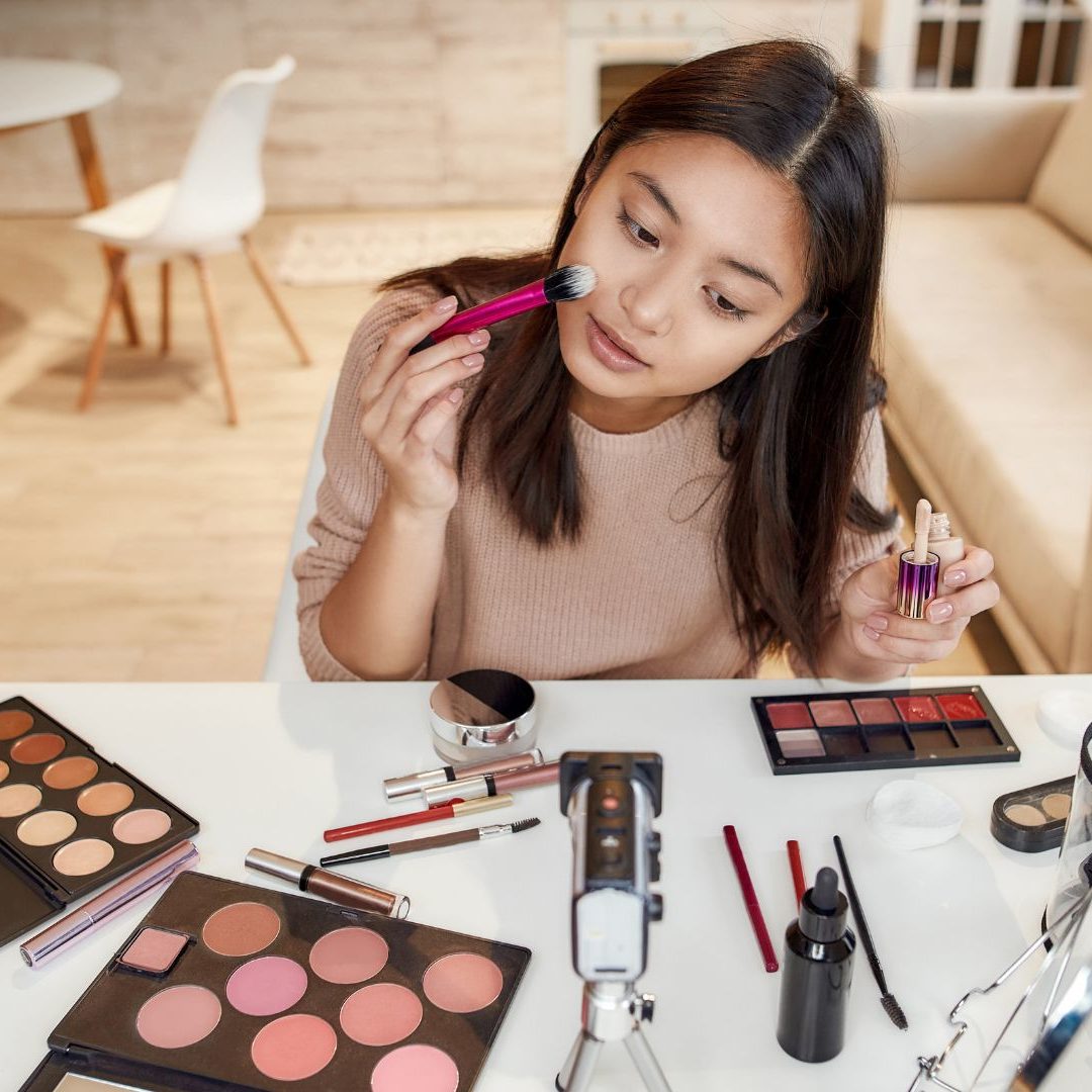 Pengenalan kepada Pemasaran Online dalam Industri Kosmetik